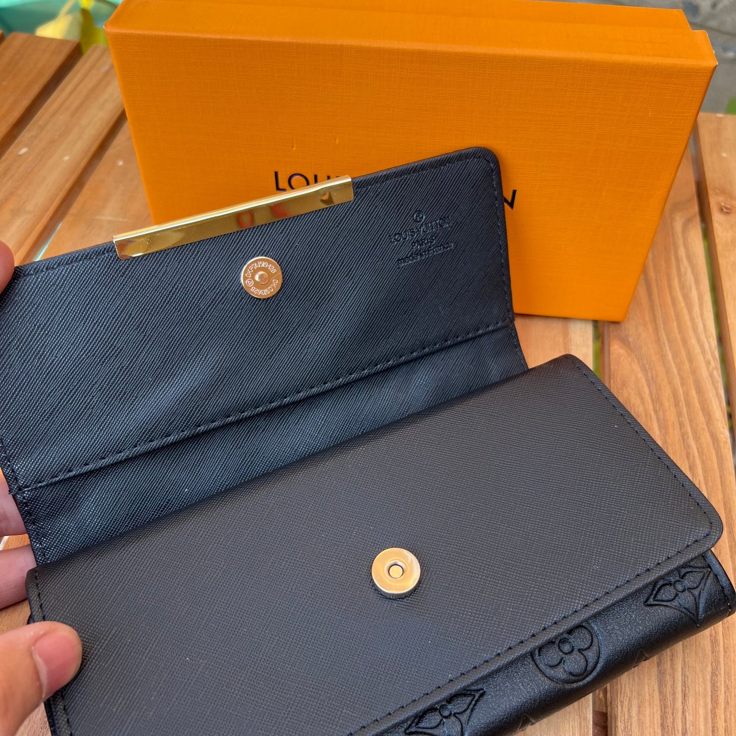 LV Signature Black Wallet – Luxurious Charm