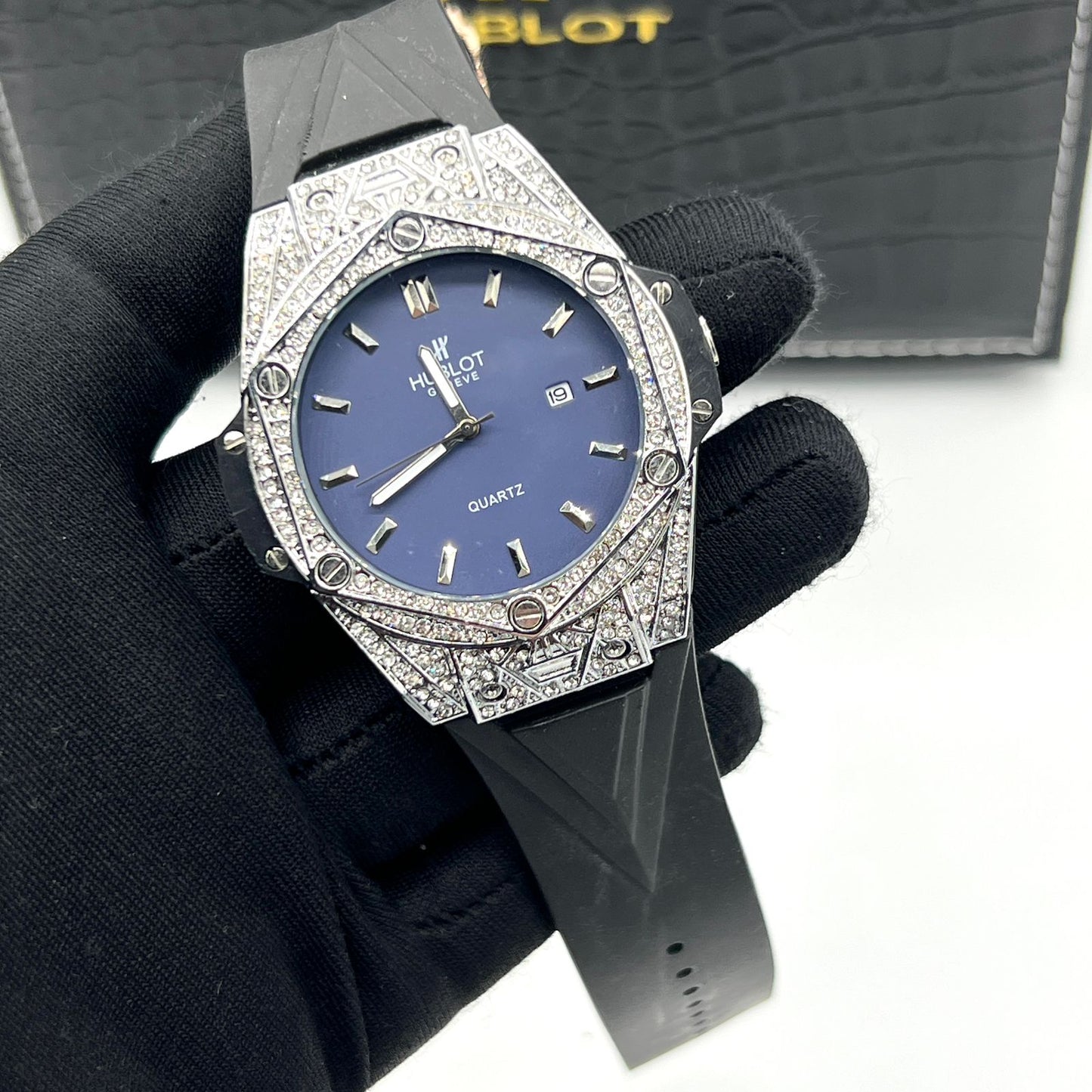 HUBLOT DIAMOND PREMIUM WATCH