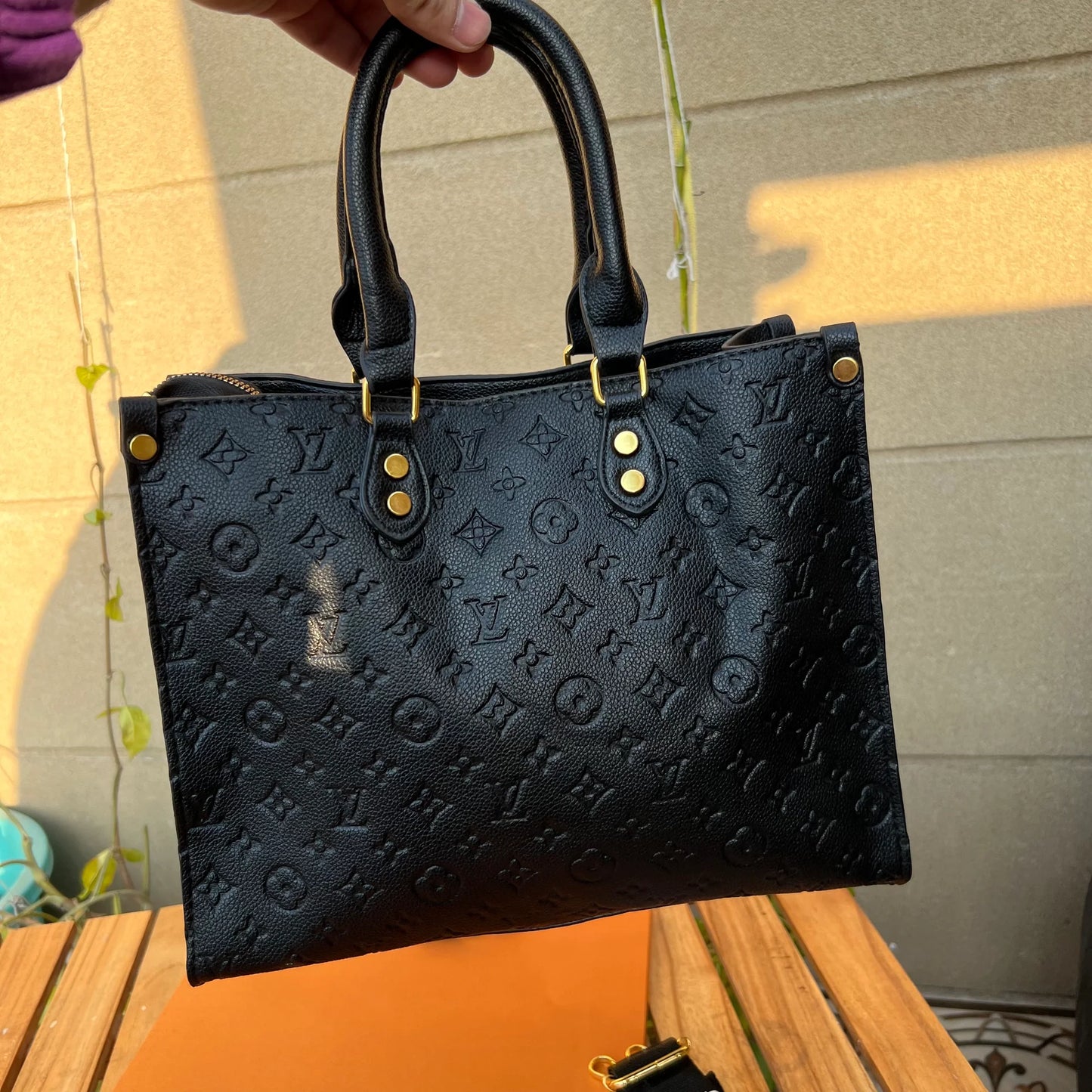 Louis Vuitton Black Signature Bag – Luxury Redefined