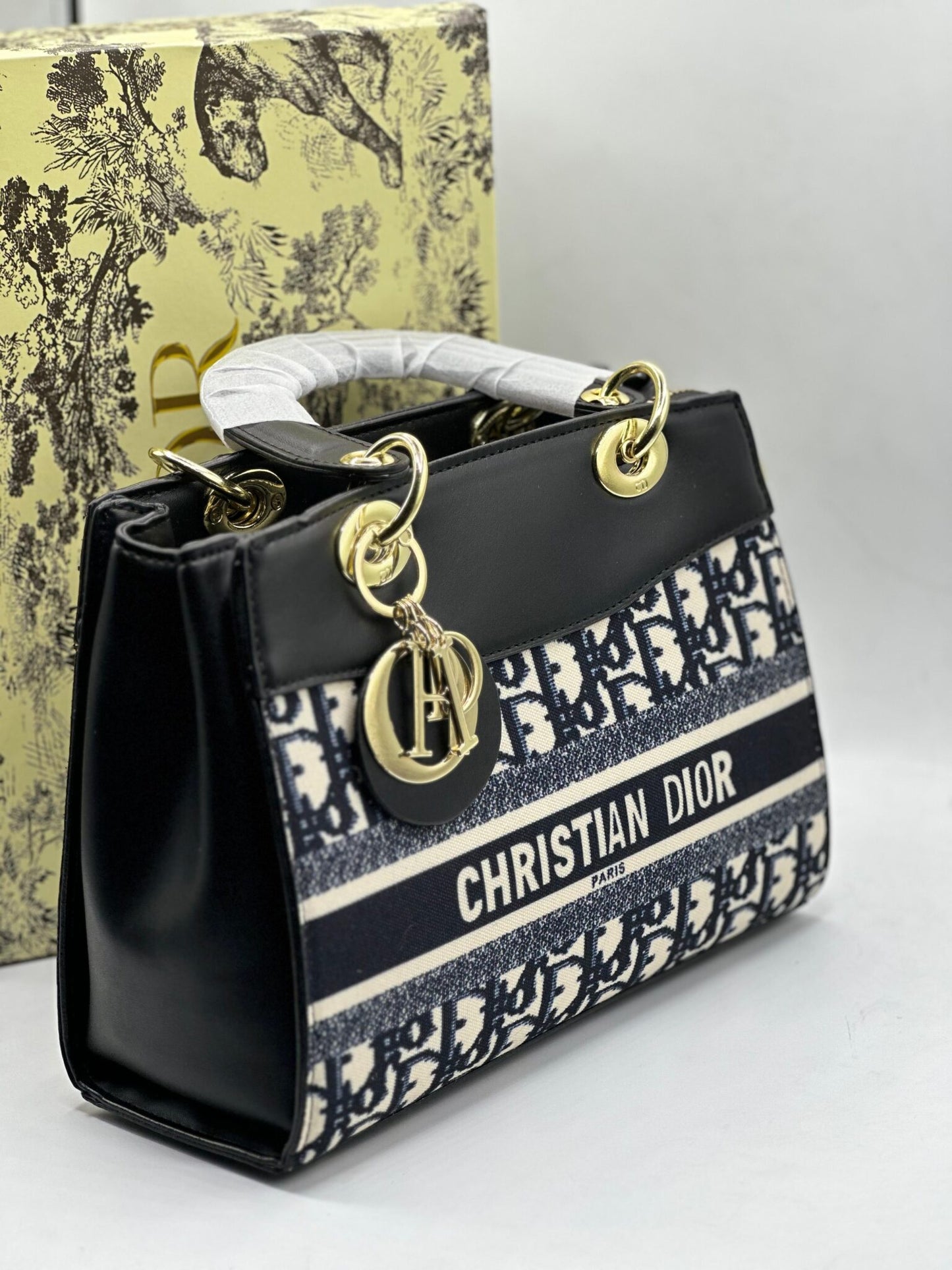 CHRISTIAN DIOR WOMENS BAG