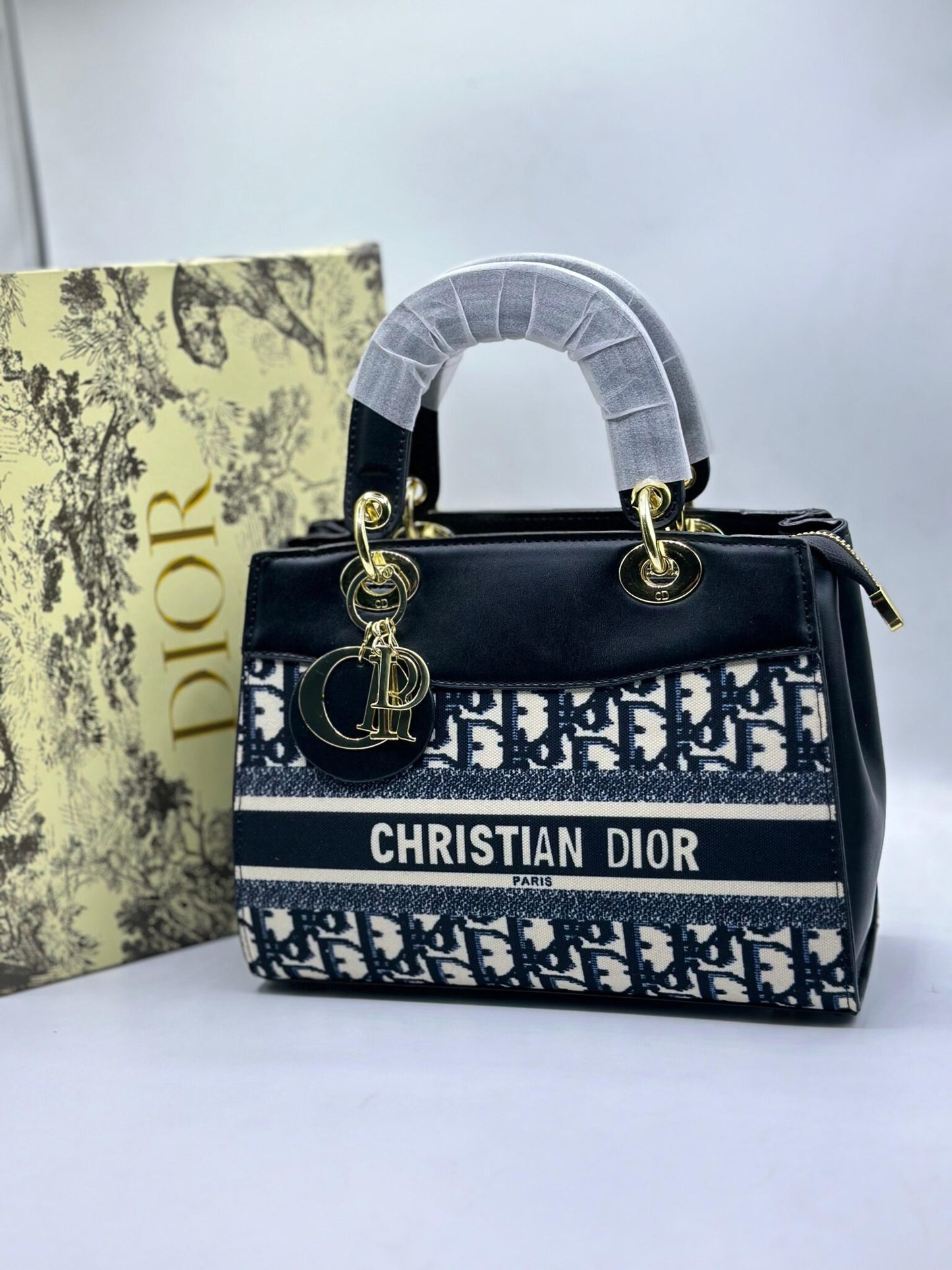 CHRISTIAN DIOR WOMENS BAG