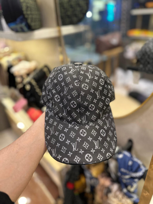 LV Black Grey Premium Cap