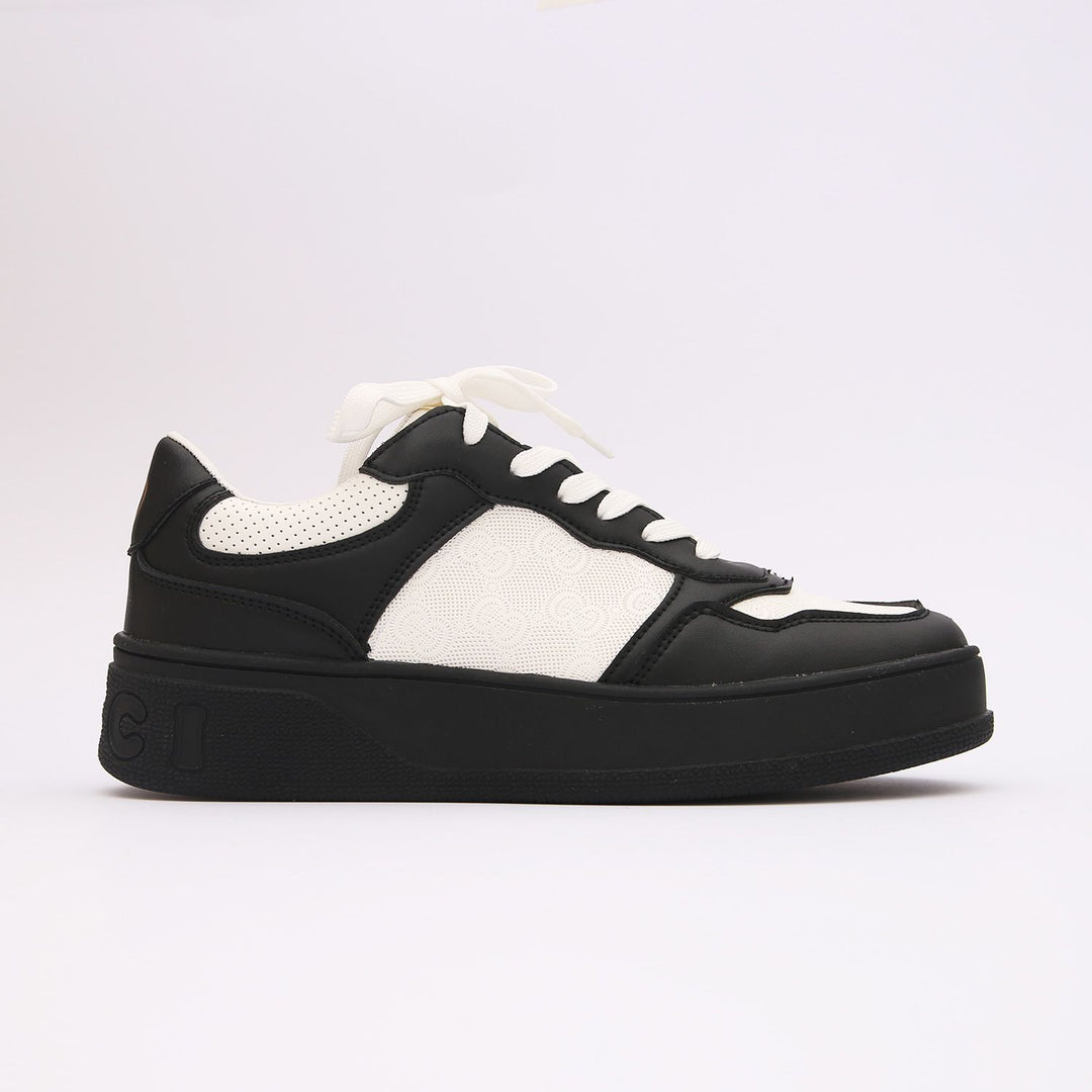 Gucci premium black and white Sneakers