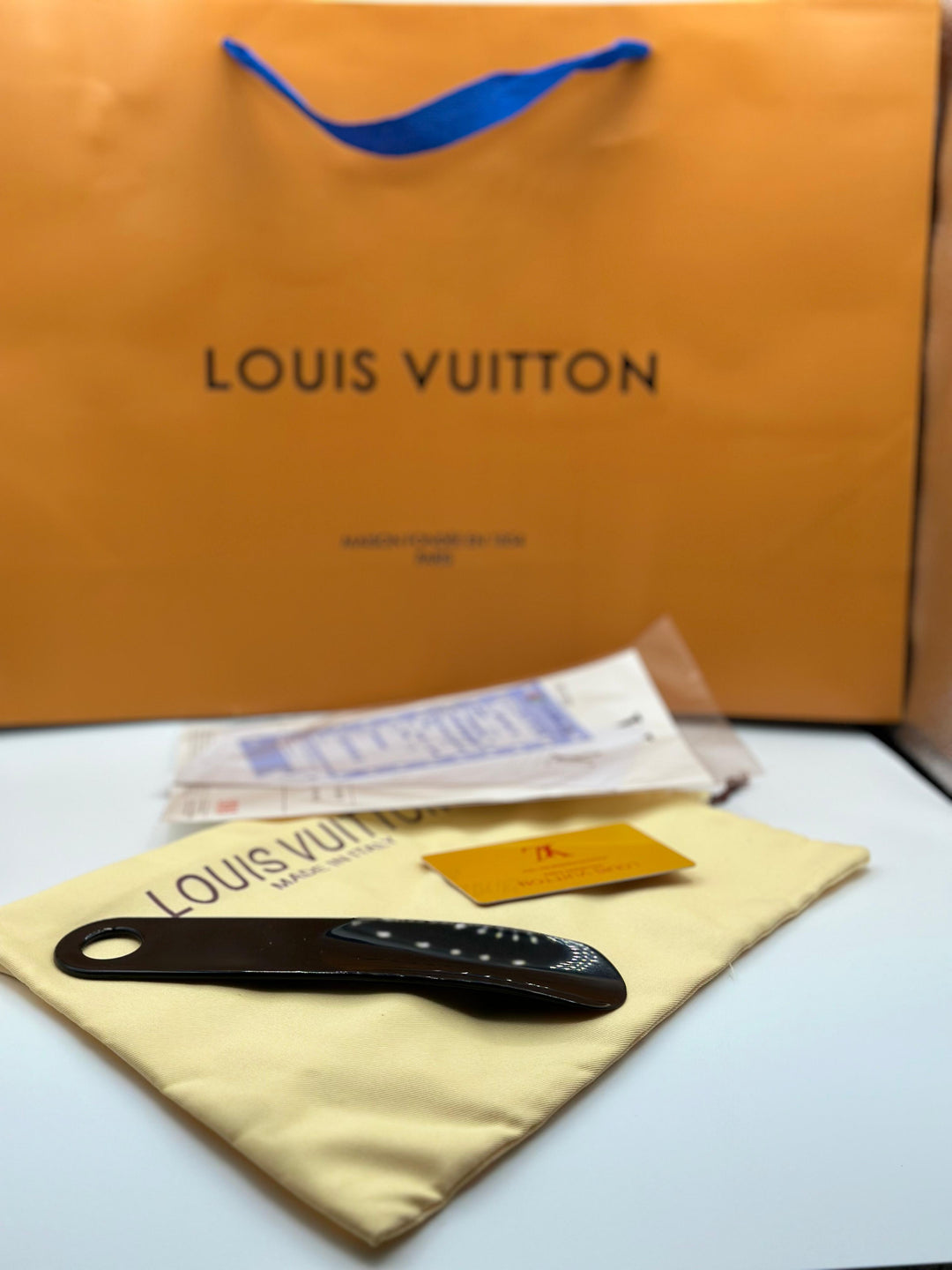 Louis Vuitton Black Major Loafers