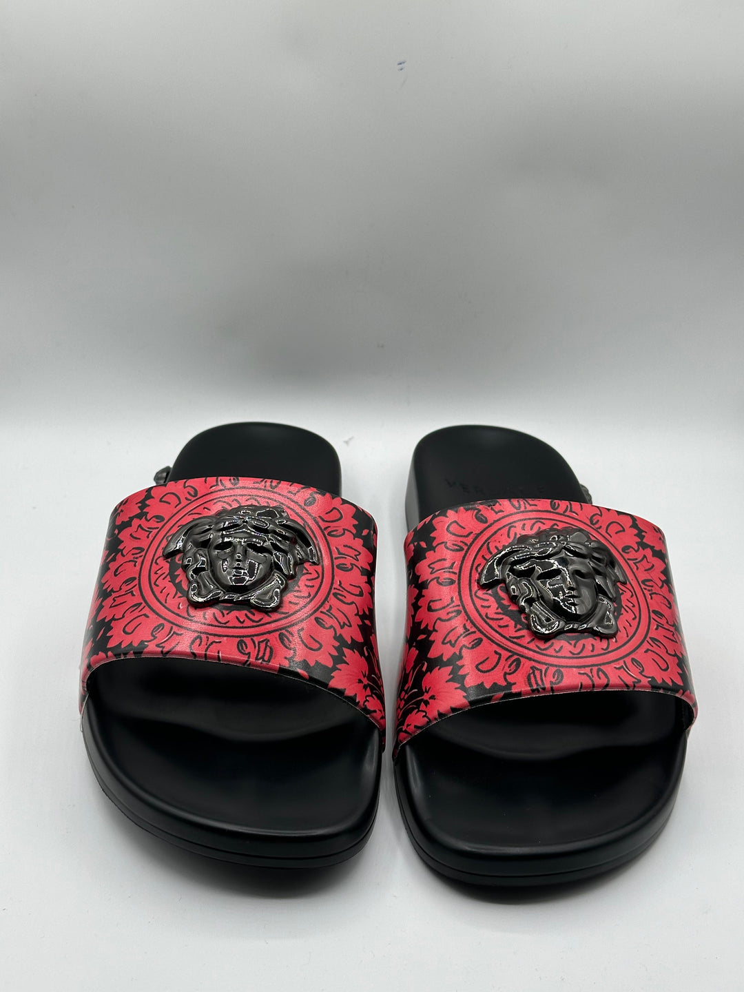 Versace Red Aura Premium Slide