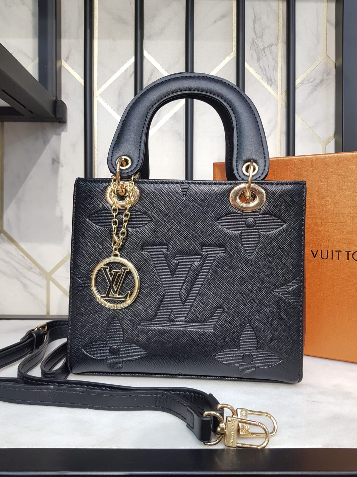 Chic Statement LV Bag